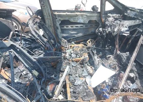 2020 Chrysler Pacifica Limited from USA, damaged, VIN 2C4RC1GG0LR185278